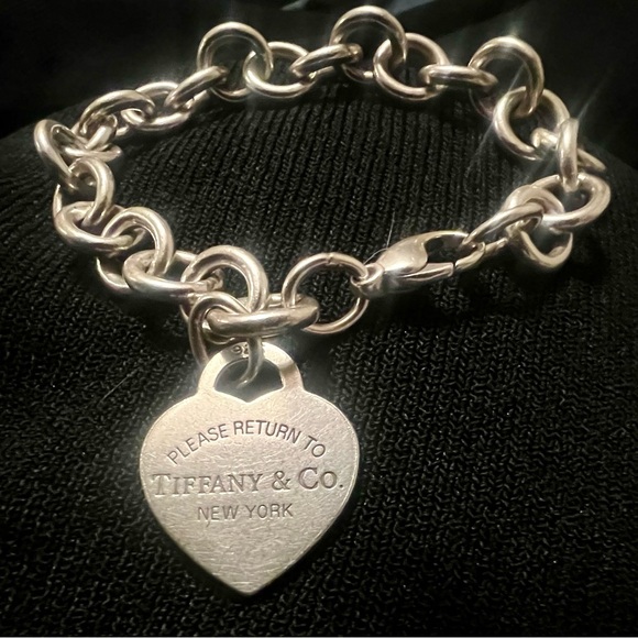 Tiffany & Co. Silver Heart Charm Bracelet - Picture 2 of 4